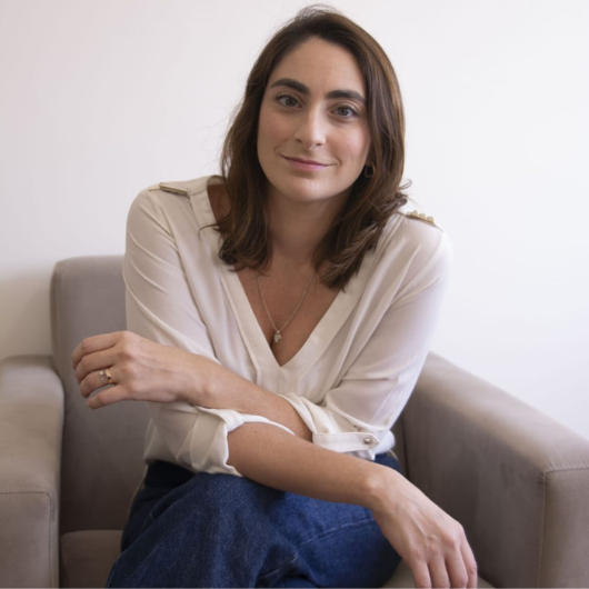 Dra. Gabriela Nagelschmidt - Neurologista Infantil